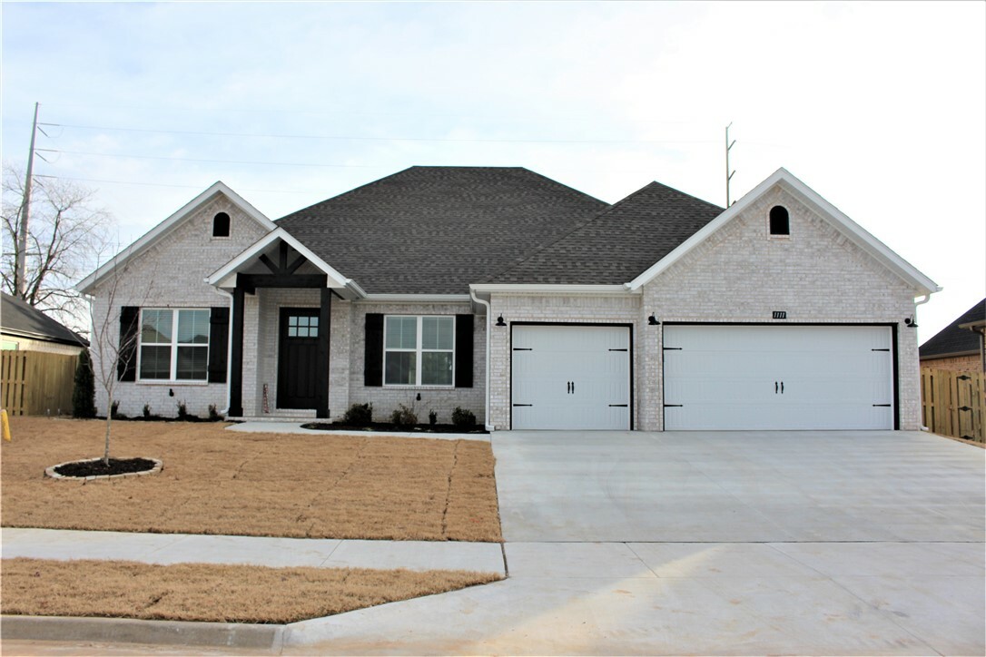 Property Photo:  1111 Kaylee Lane  AR 72713 