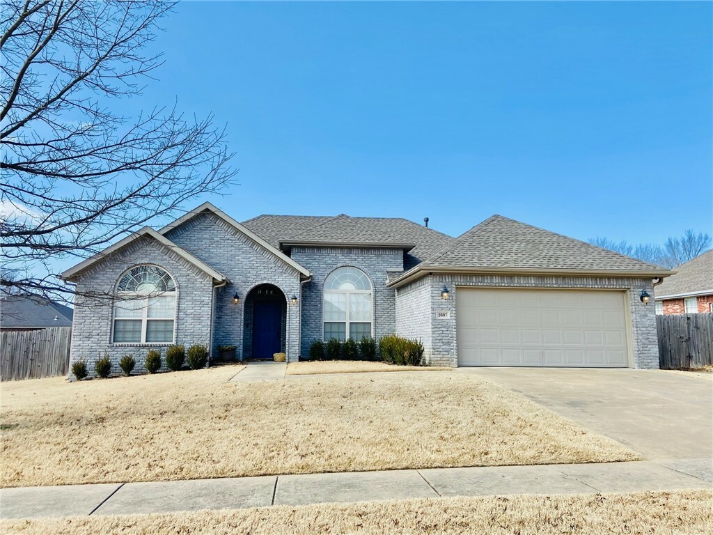 Property Photo:  2607 Shadow Crest Drive  AR 72704 