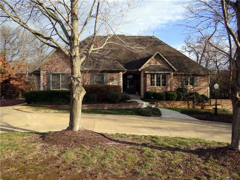 Property Photo:  2954 N Williamsburg Lane  AR 72703 
