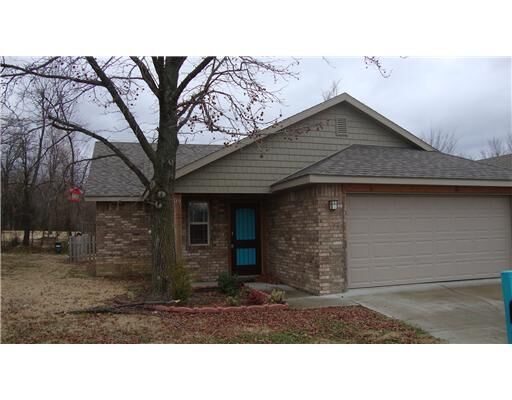 Property Photo:  309 E Madrid Street  AR 72703 