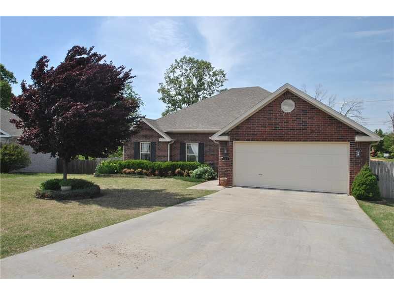 Property Photo:  383 Brandon'S Loop  AR 72762 