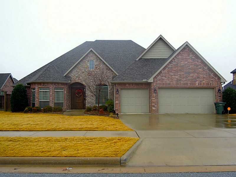 Property Photo: 3811 E Monte Vallo Manor AR 72764