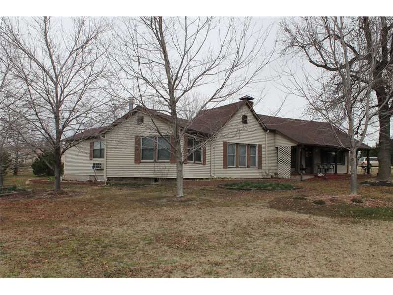 Property Photo: 1740 Steele Road AR 72762