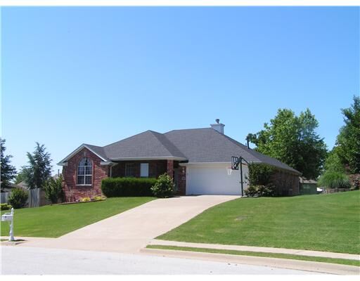 Property Photo:  1547 Coventry Cove  AR 72764 