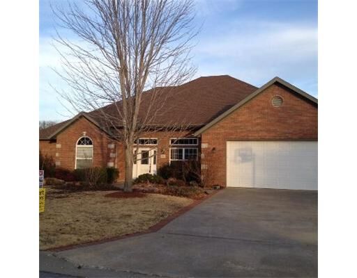 Property Photo: 504 Steele Drive AR 72712