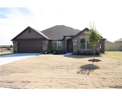 Property Photo: 1205 SW Starry Sky Boulevard AR 72712