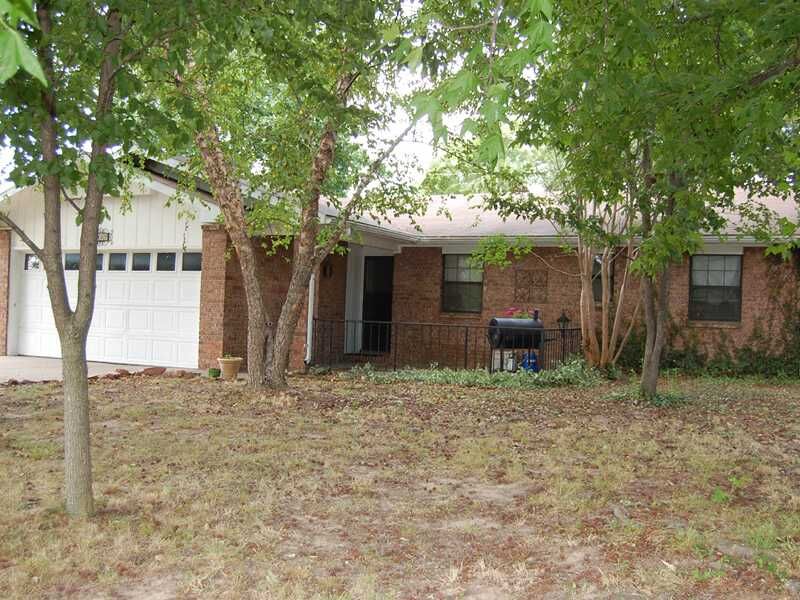 Property Photo: 1627 W Olrich Street AR 72758