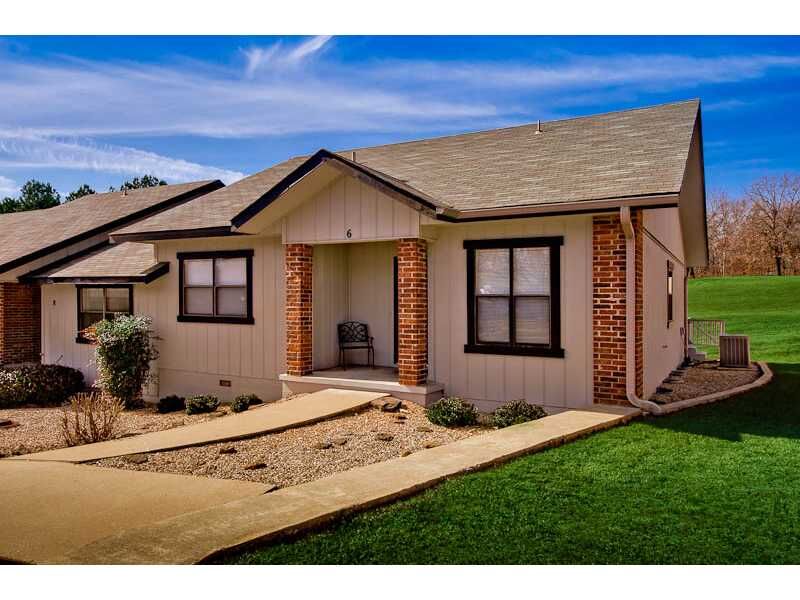 Property Photo: 6 Canova Lane AR 72714