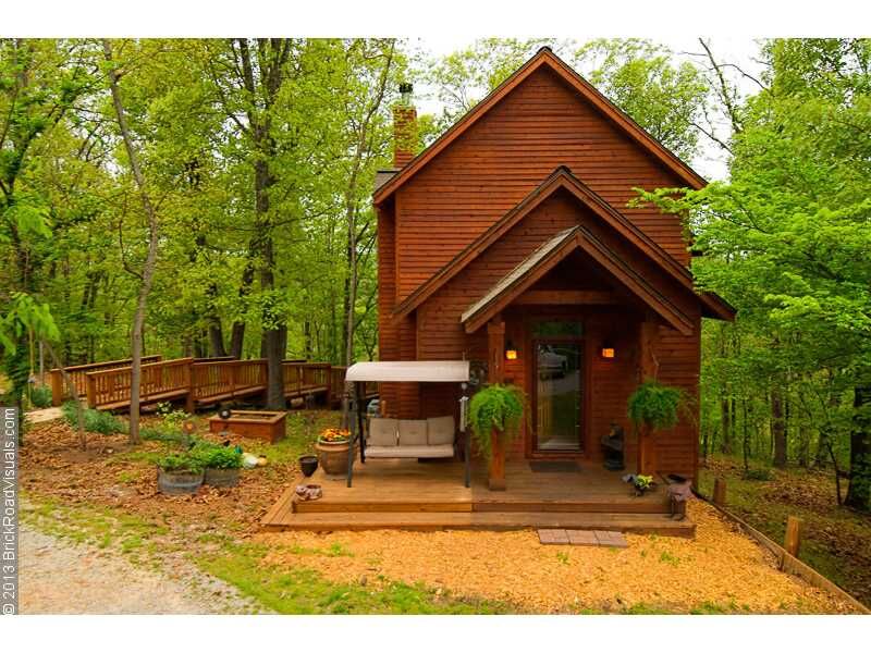 Property Photo: 13625 Pleasure Heights Road AR 72745