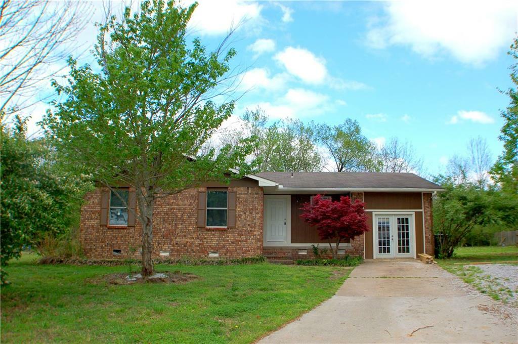 Property Photo:  335 W Red Wing Circle  AR 72704 