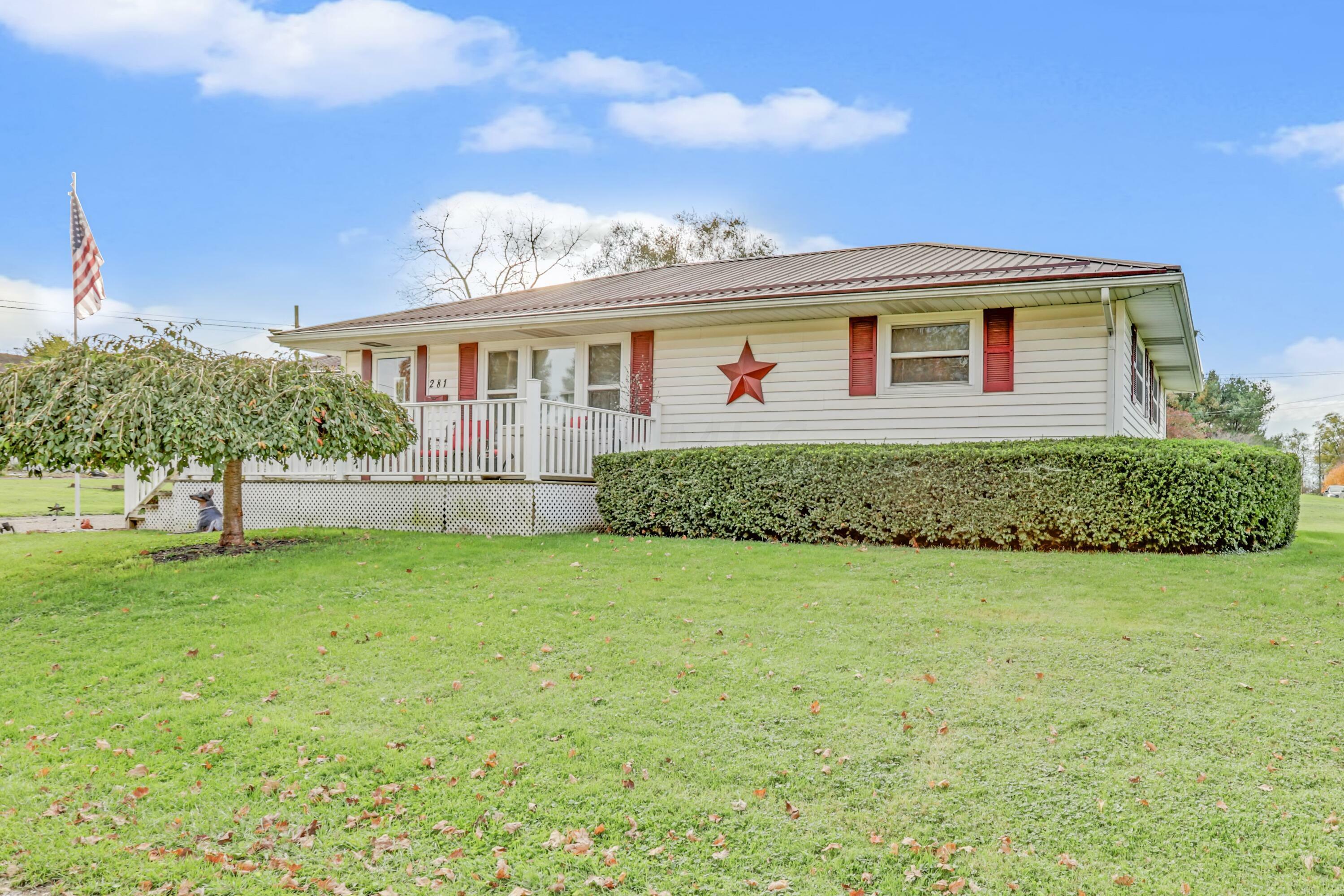Property Photo: 281 Hunter Street OH 43055
