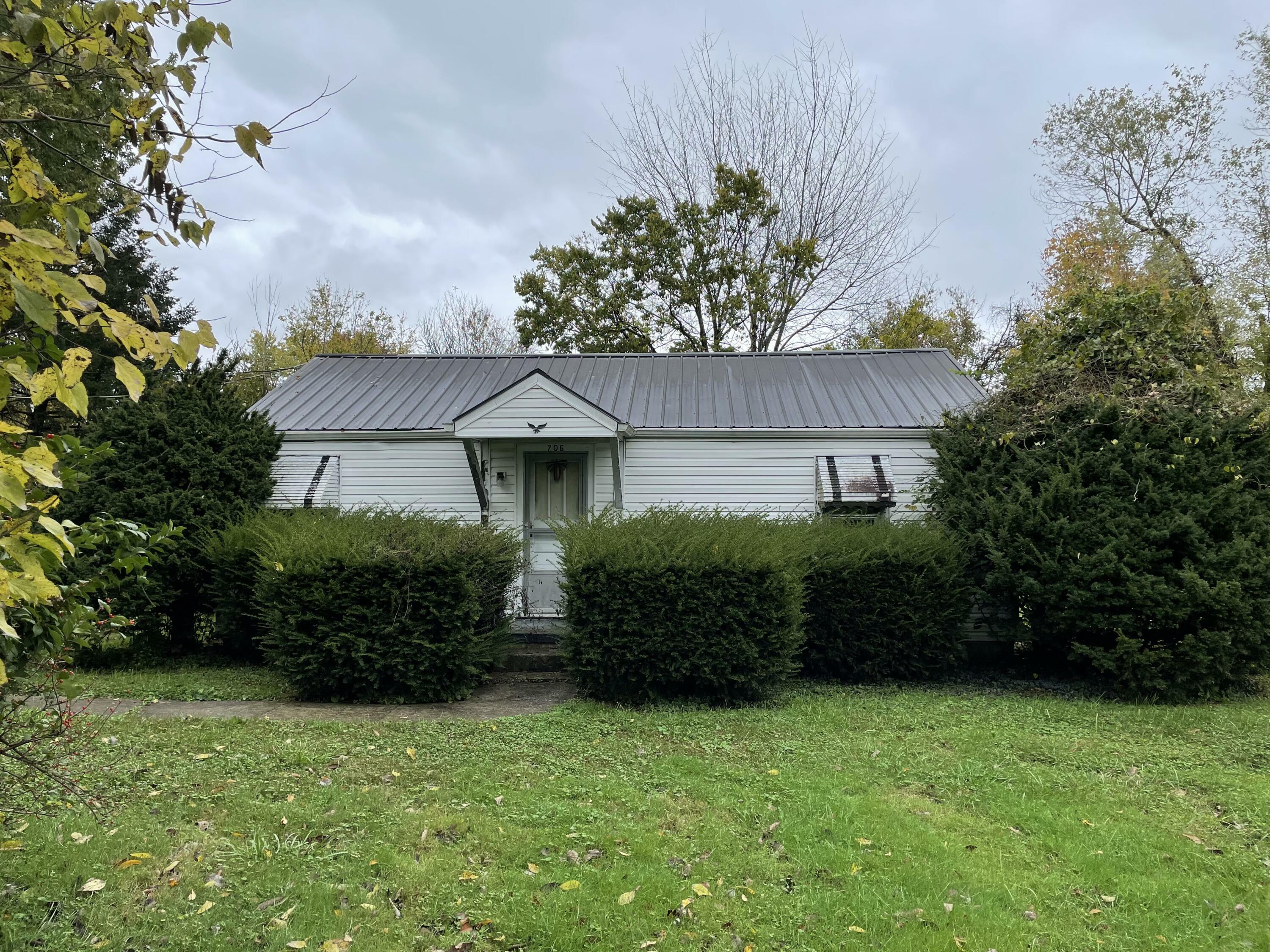 Property Photo:  706 Richardson Lane  KY 40601 