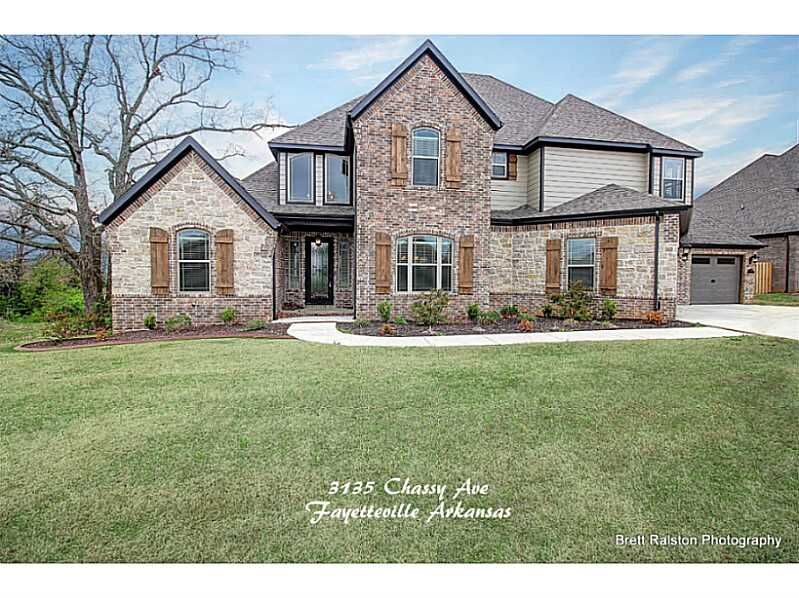 Property Photo:  3135 N Chassy Avenue  AR 72703 
