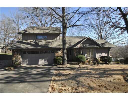 Property Photo: 3404 Cardinal Lane AR 72712