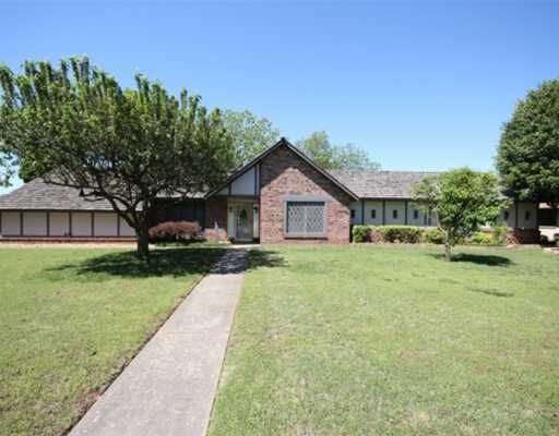 Property Photo:  608 Rochelle Court  AR 72758 