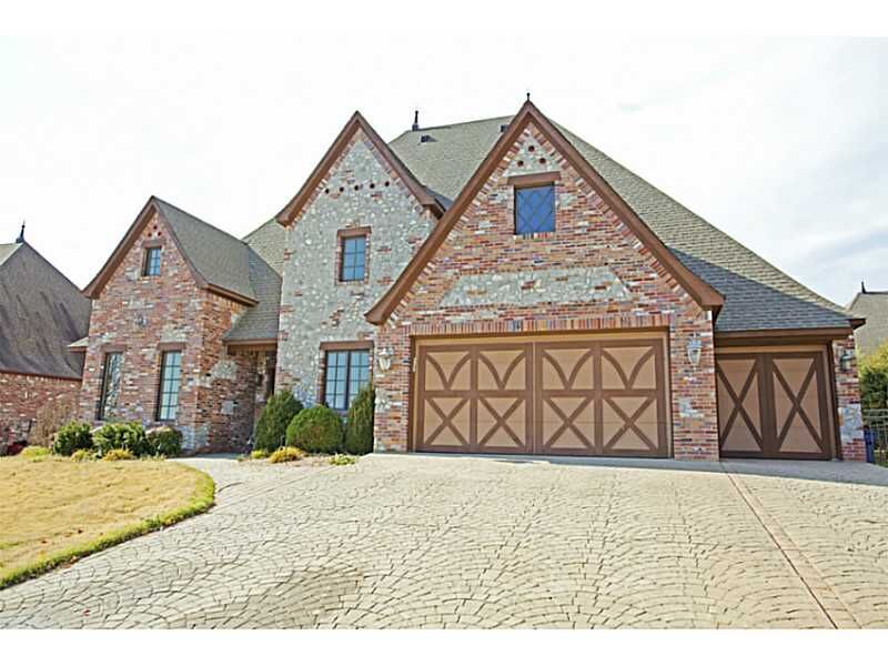 Property Photo:  306 SW Beaujolet Street  AR 72712 