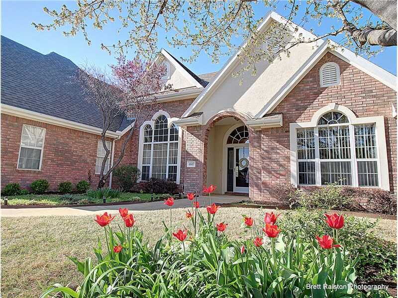 Property Photo:  4607 Highland Knolls Road  AR 72758 