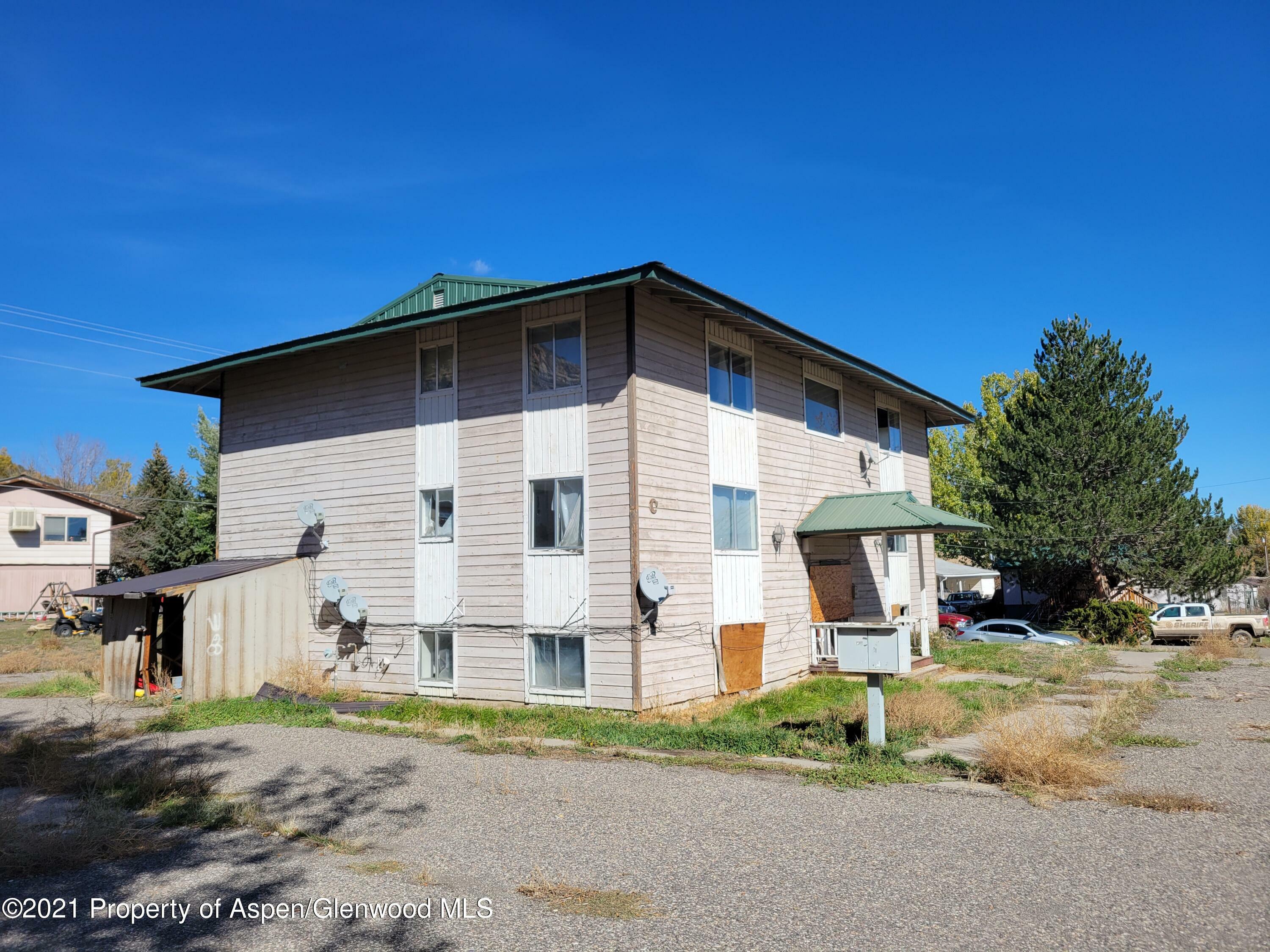 Property Photo:  711 10th Street  CO 81641 