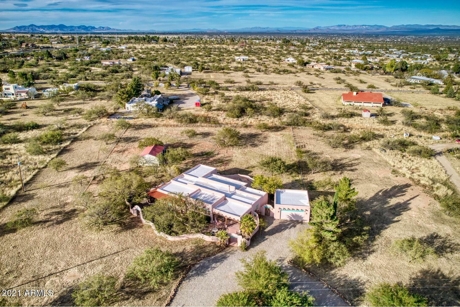 Property Photo: 5371 E Pioneer Lane AZ 85615