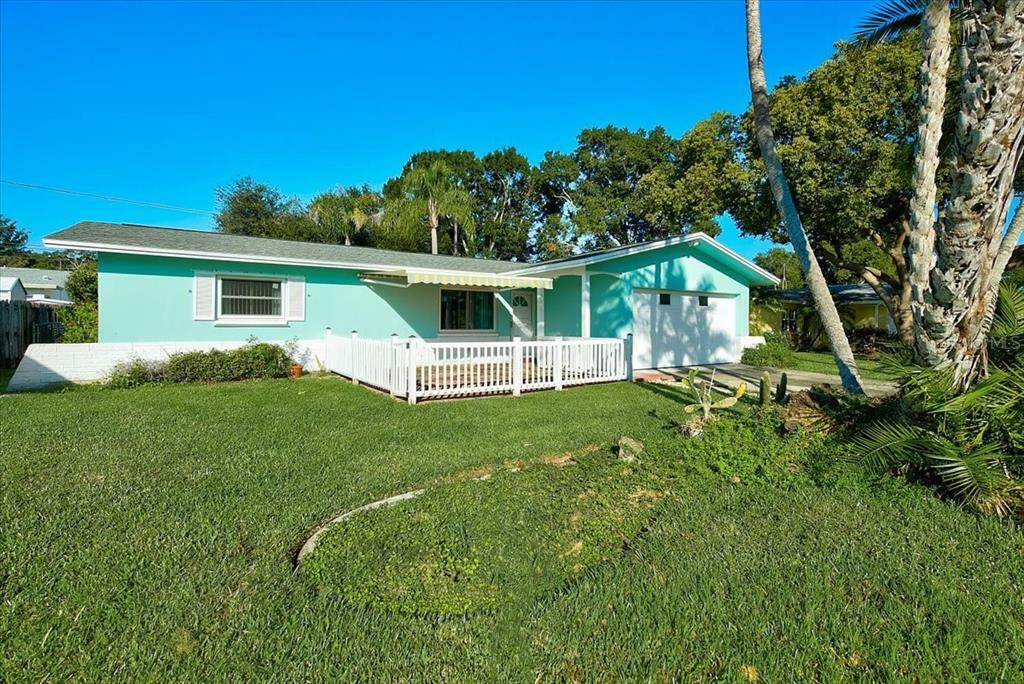 Property Photo:  341 Tralee Street  FL 33770 