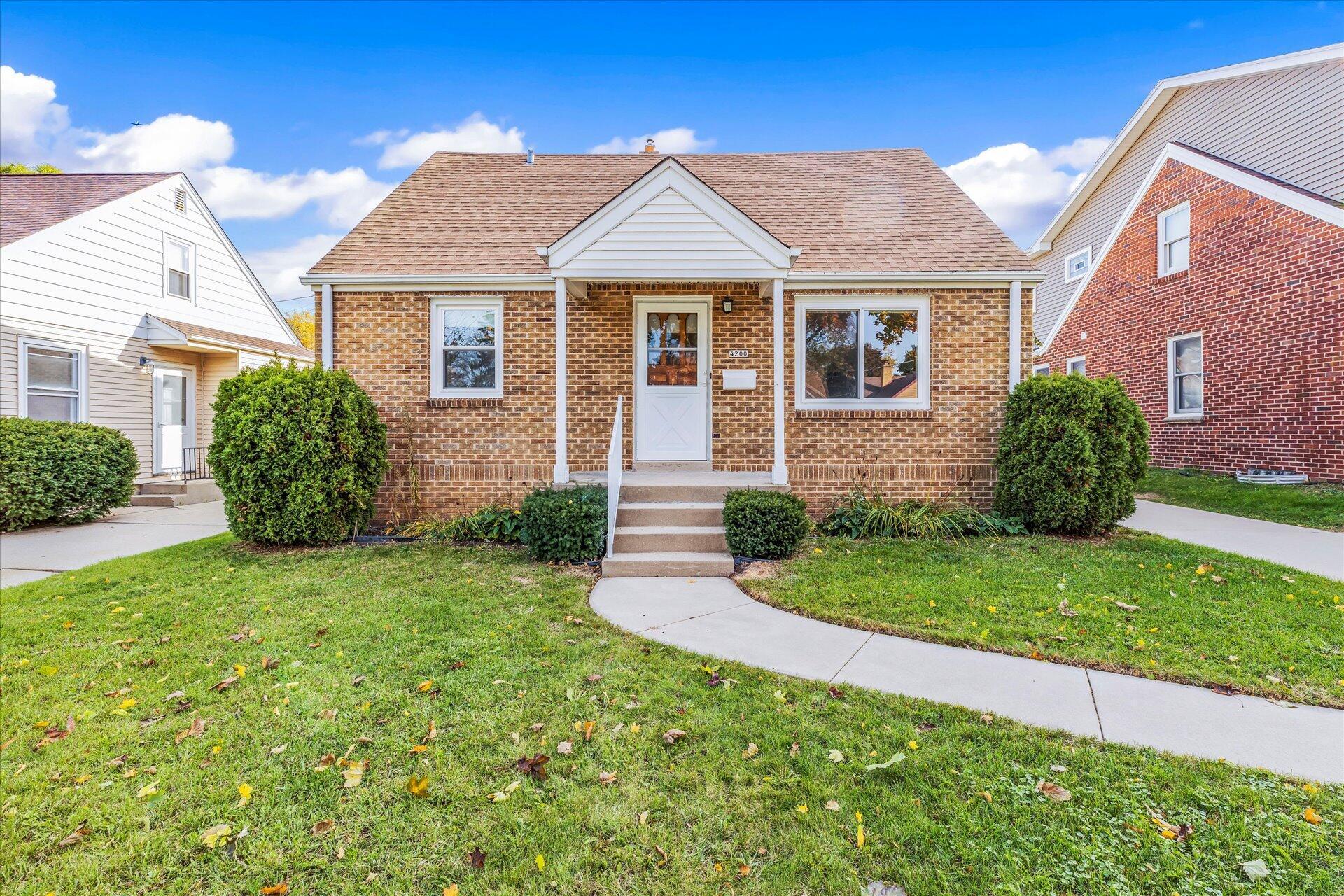 Property Photo: 4200 S Taylor Ave WI 53207