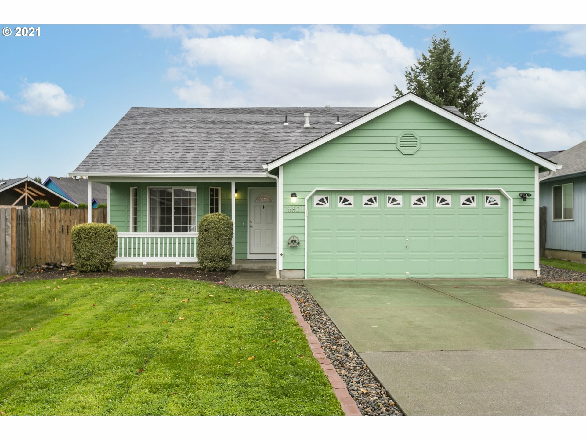 Property Photo: 15801 NE 90th St WA 98682