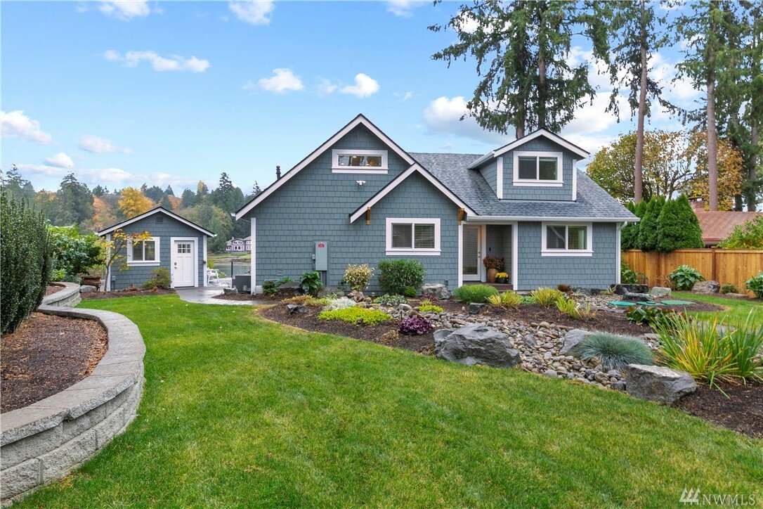 Property Photo: 5716 Lagoon Ln NW WA 98335