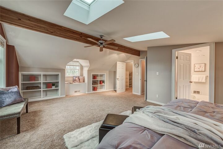 Property Photo:  15909 19th Ave NE  WA 98223 