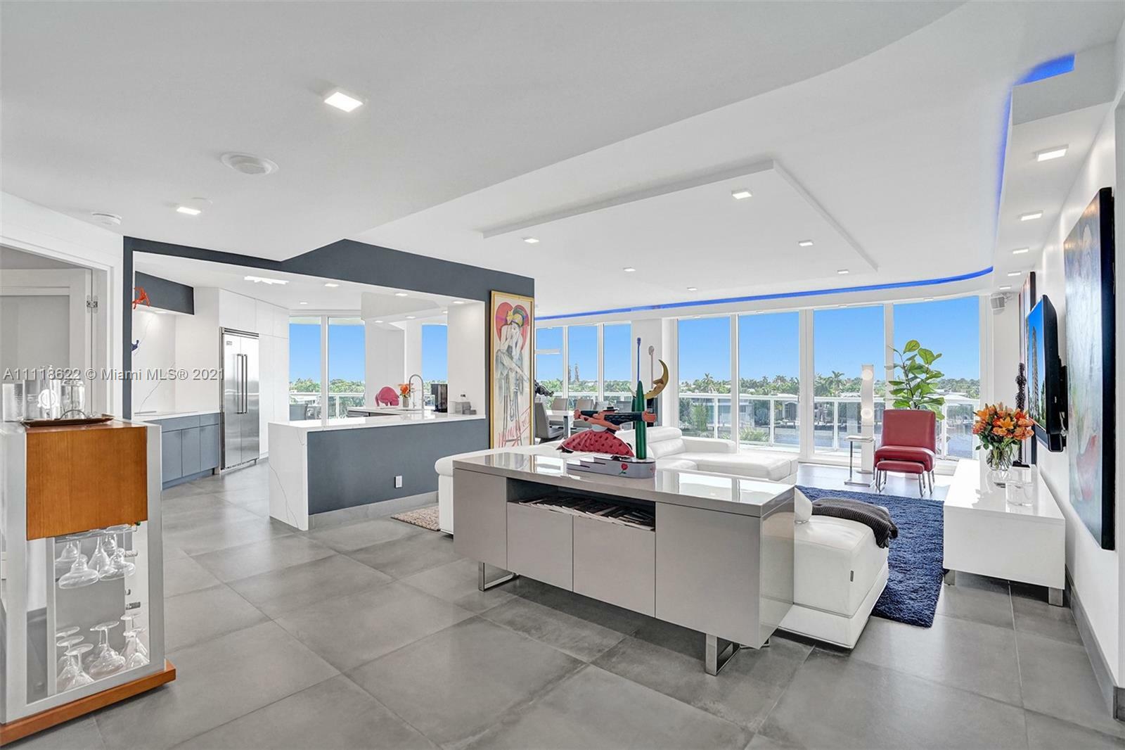 Property Photo: 3802 NE 207th St 502 FL 33180