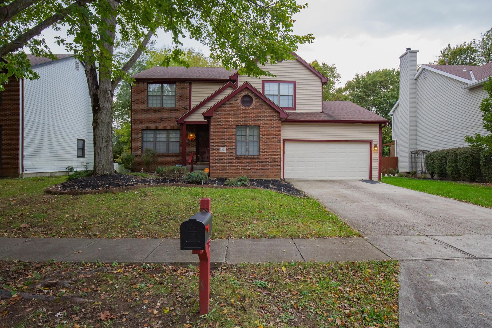Property Photo:  3523 Wheatfield Drive  OH 43147 