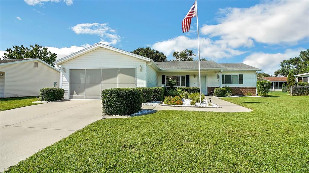 Property Photo:  17536 SE 96th Avenue  FL 34491 