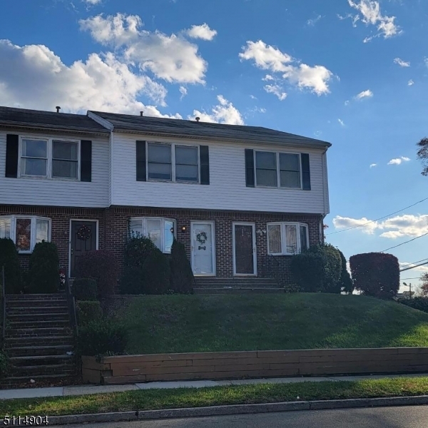 Property Photo:  640 Chancellor Ave  NJ 07111 