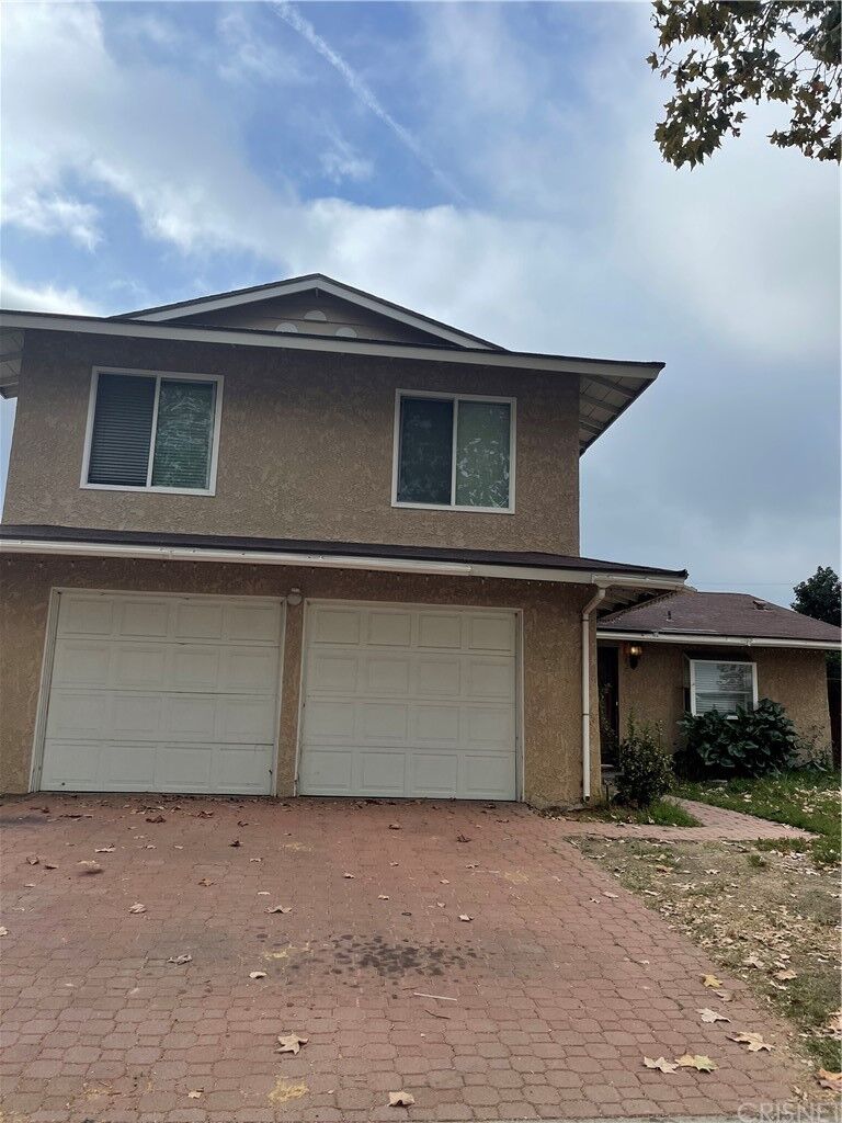 Property Photo:  1333 Sycamore Drive  CA 93065 