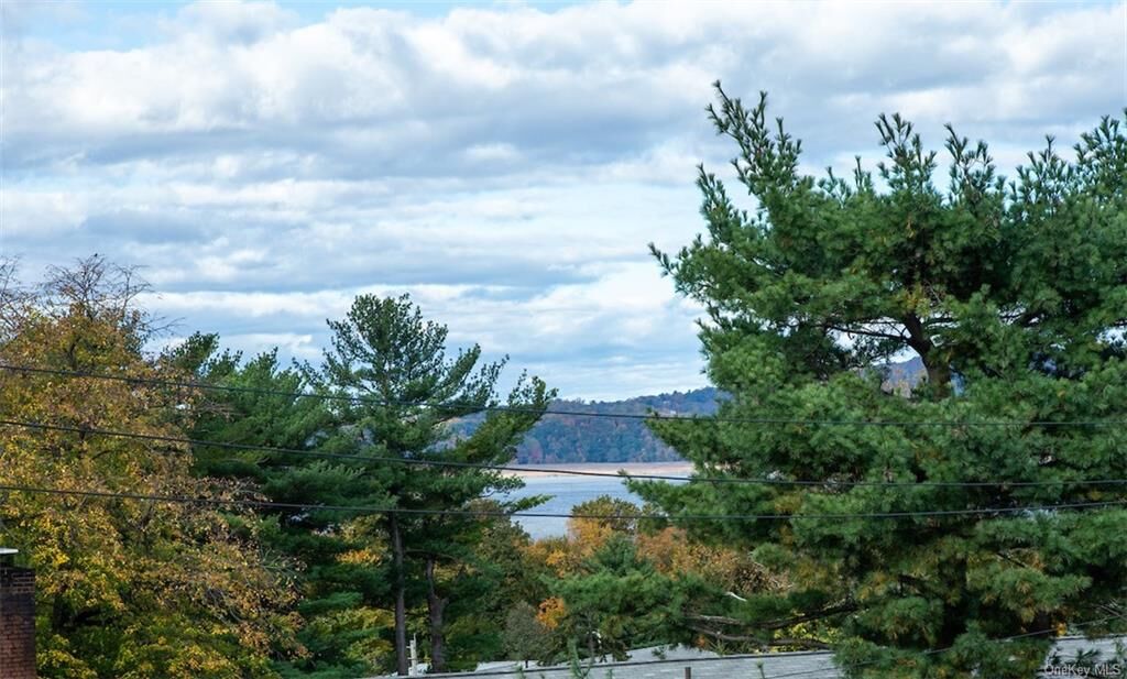 Property Photo:  110 Draper Lane 3J  NY 10522 