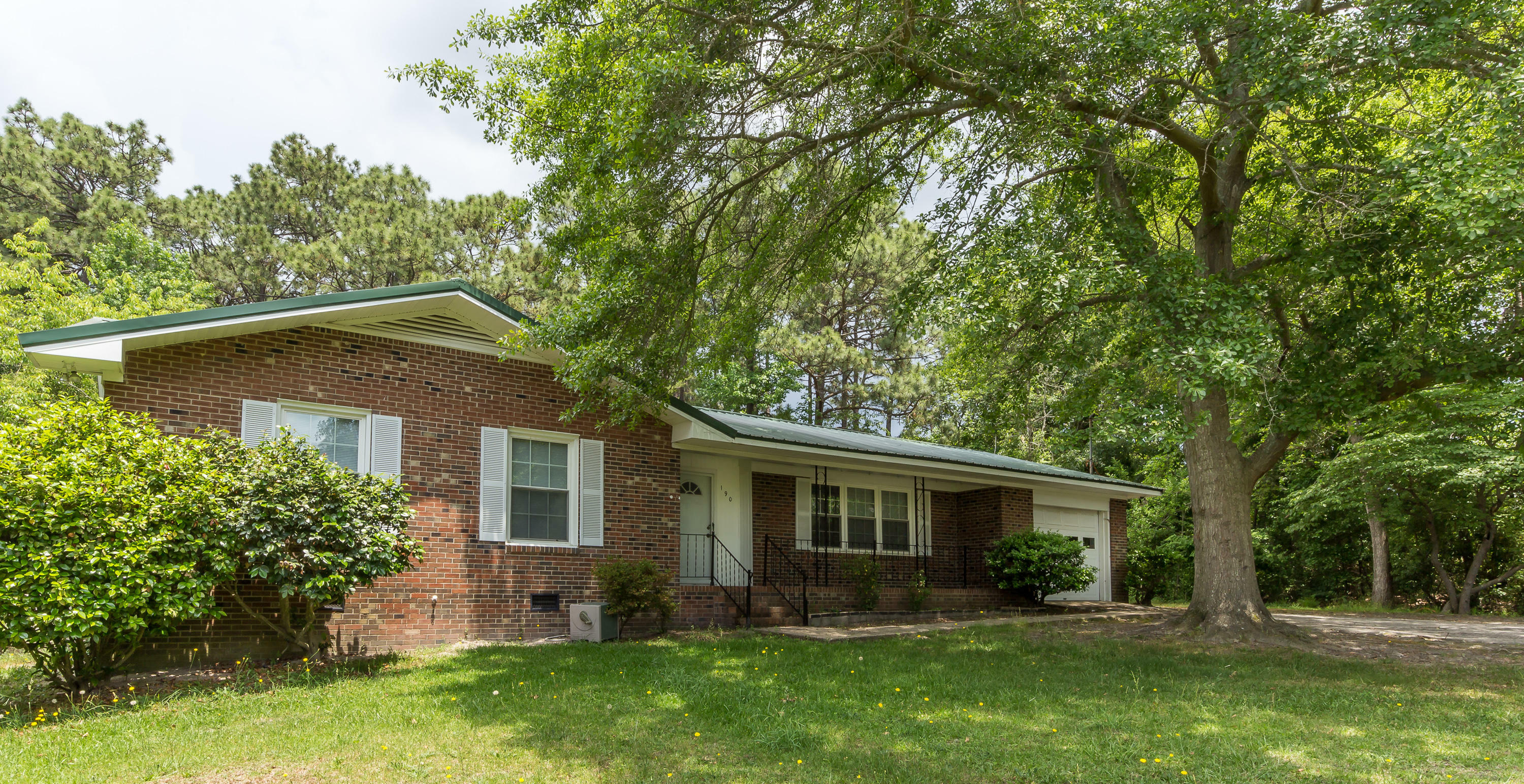 Property Photo:  190 Stephanie Street  NC 28387 