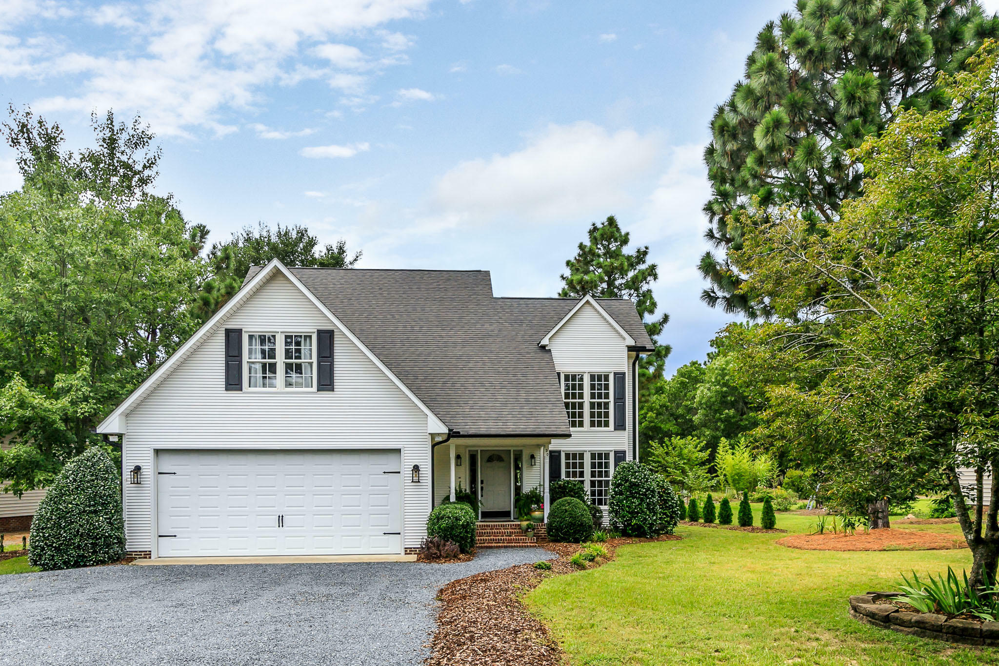 Property Photo: 130 Pleasant View Lane NC 27376
