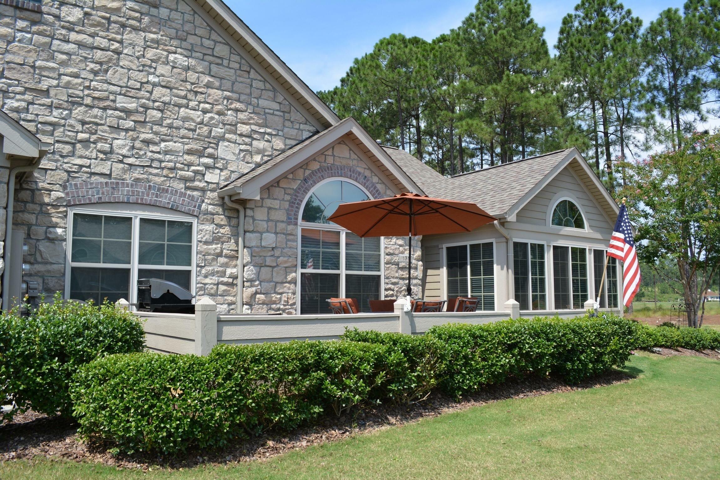 Property Photo: 131 W Chelsea Court NC 28387
