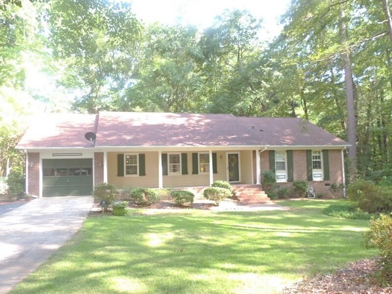 Property Photo:  565 S Bethesda Road  NC 28387 