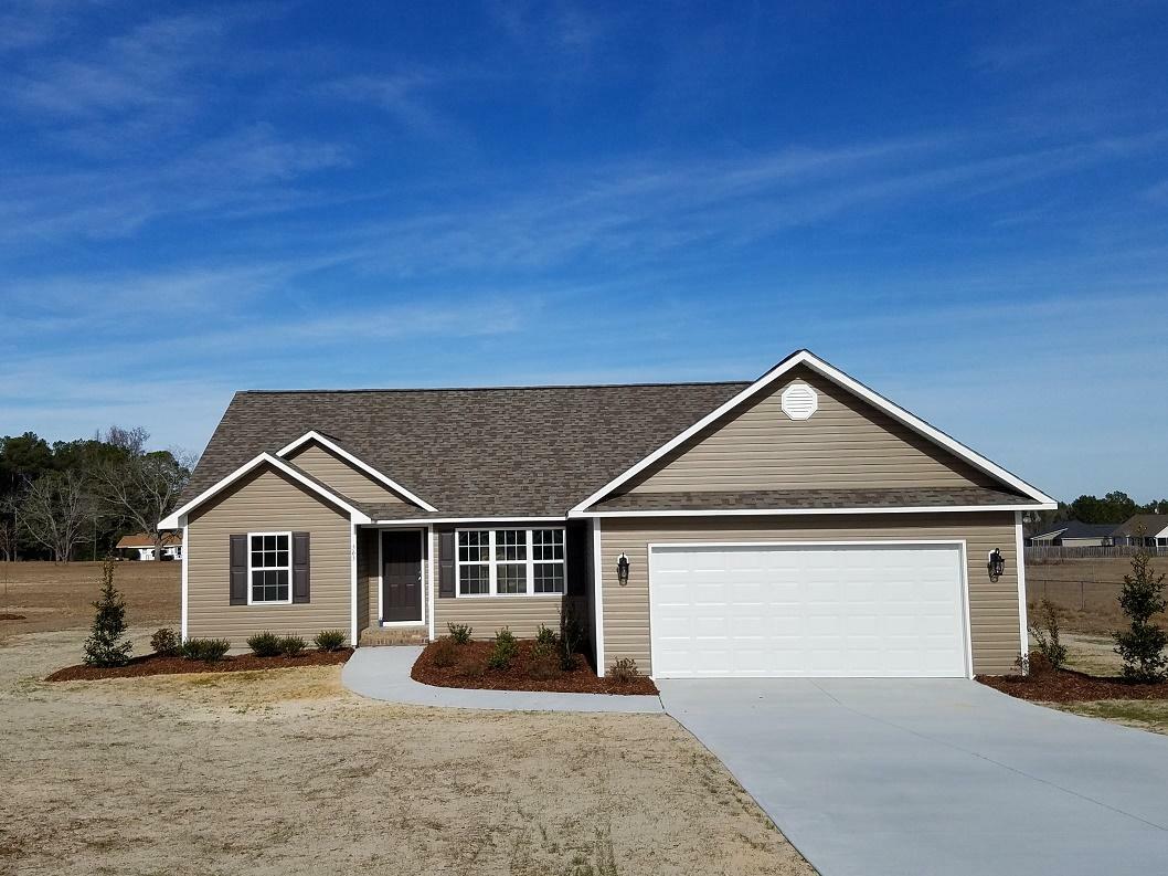 Property Photo: 565 W Denny Avenue NC 28373