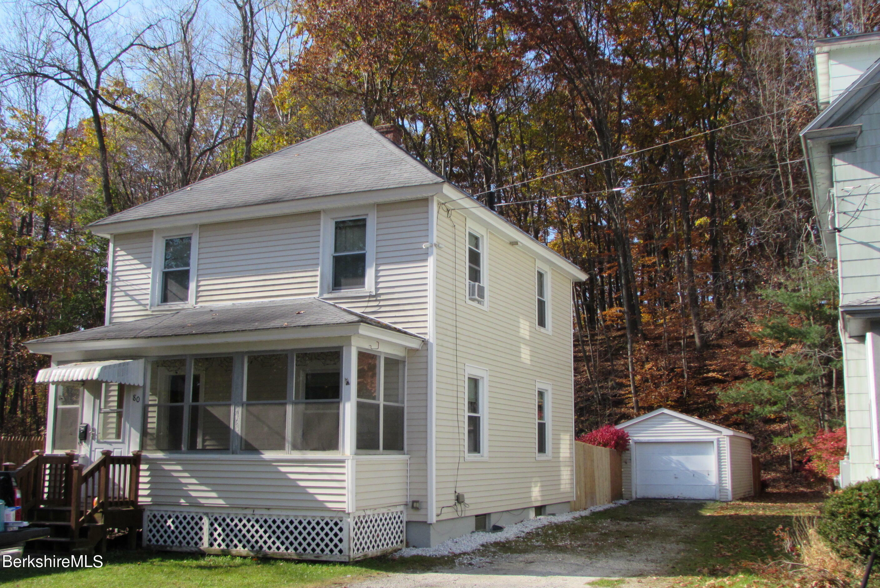 80 Hollister St  Pittsfield MA 01201 photo