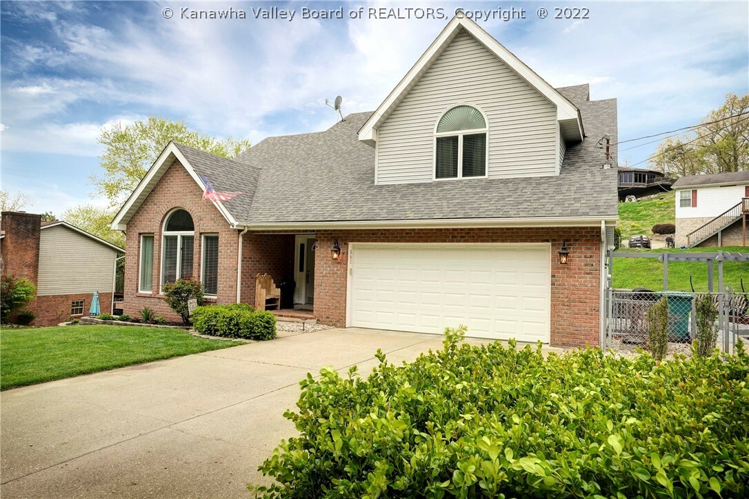 Property Photo: 561 Dairy Road WV 25159