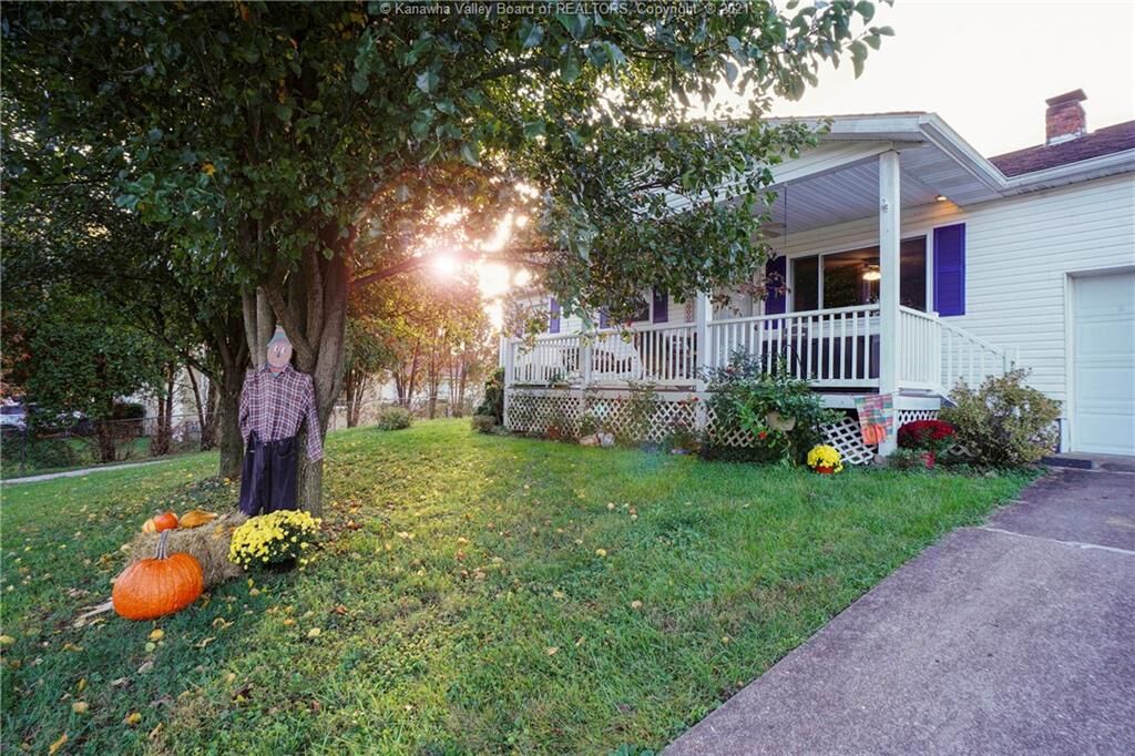 Property Photo:  33 Mount Vernon Heights  WV 25560 