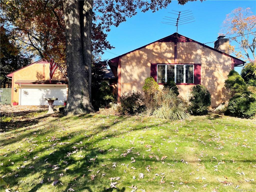 Property Photo: 25 Whitewood Road NY 10603