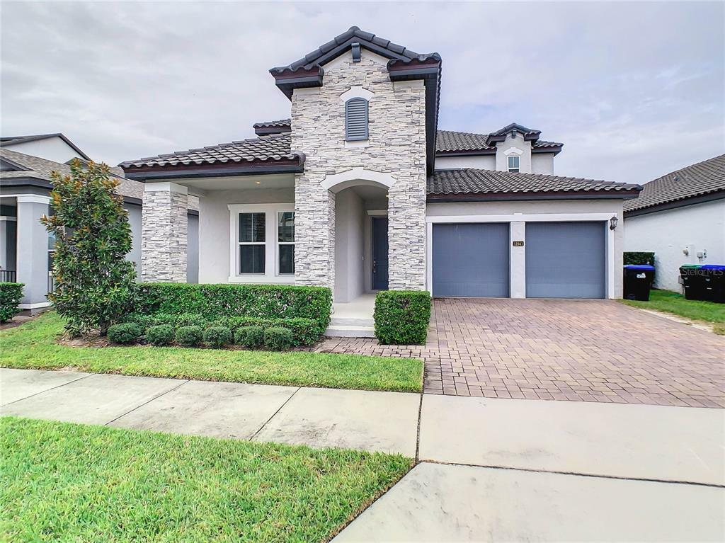 Property Photo:  12941 Westside Village Loop  FL 34786 