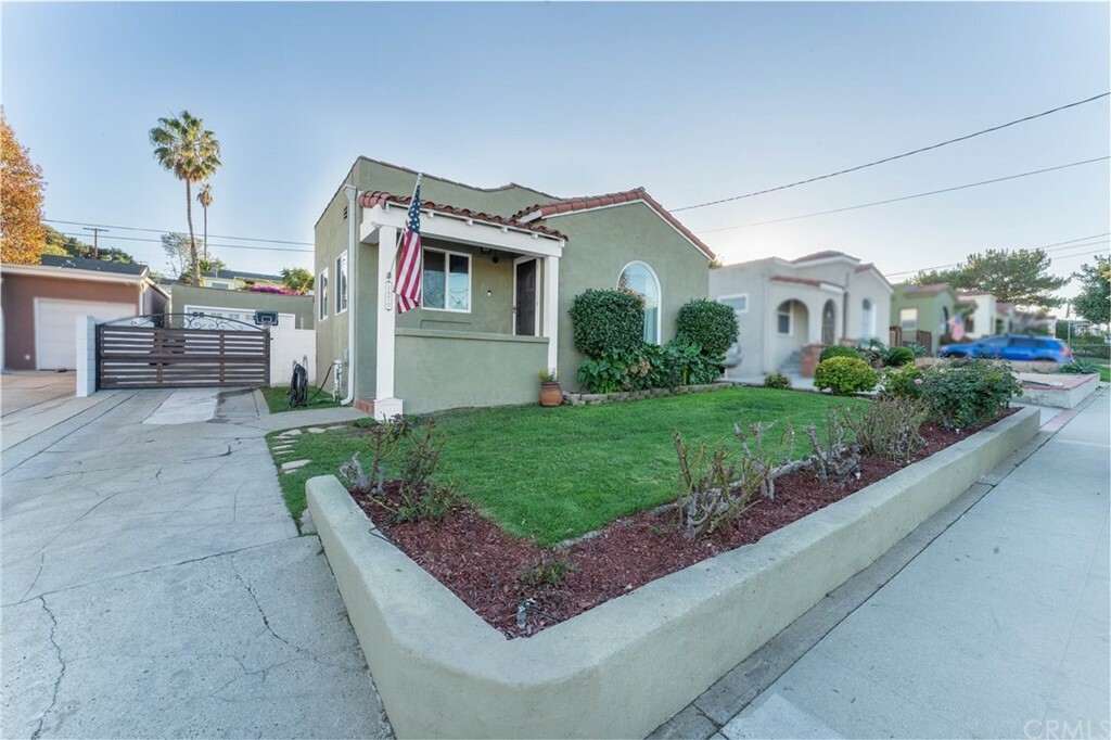 Property Photo:  1870 261st Street  CA 90717 