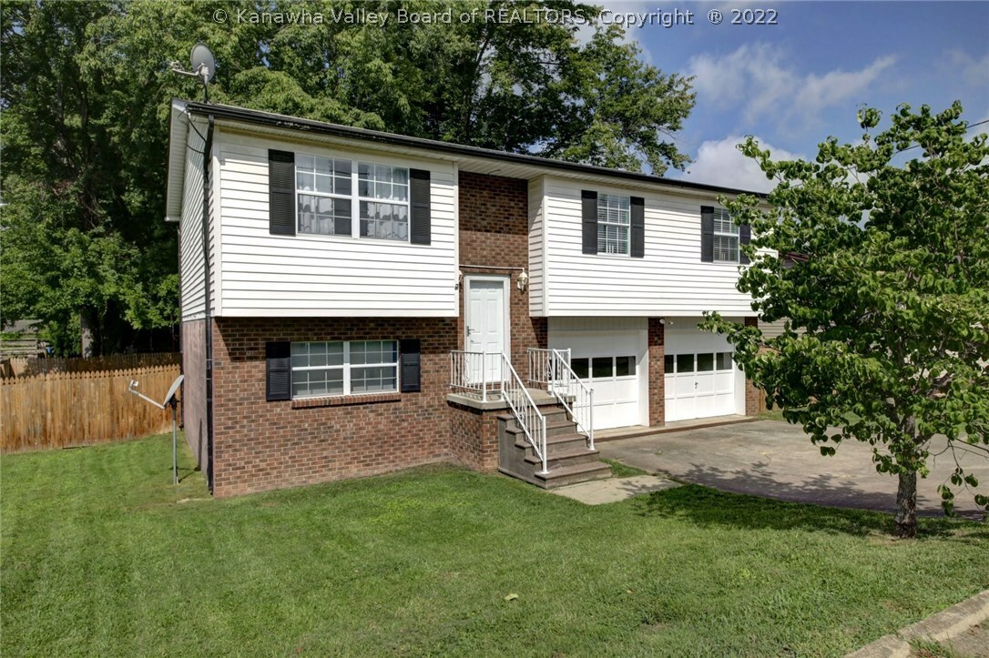 Property Photo: 127 Dawn Heights WV 25560