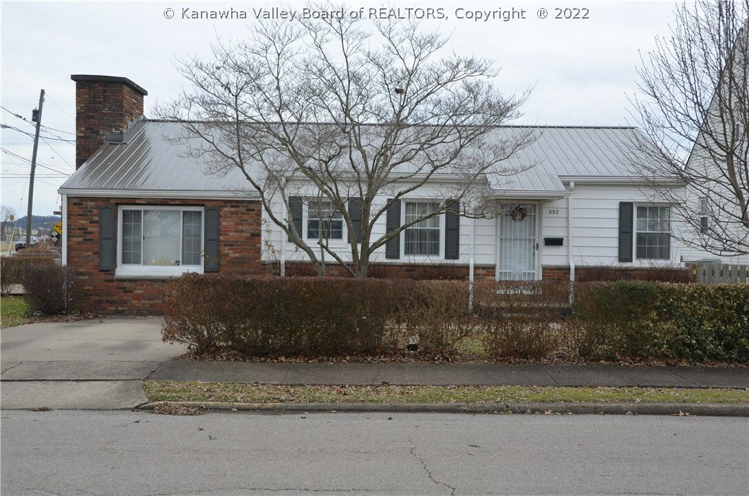 Property Photo:  352 17th Street  WV 25064 