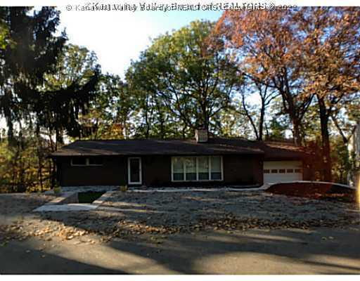 Property Photo: 919 Churchill Circle WV 25314
