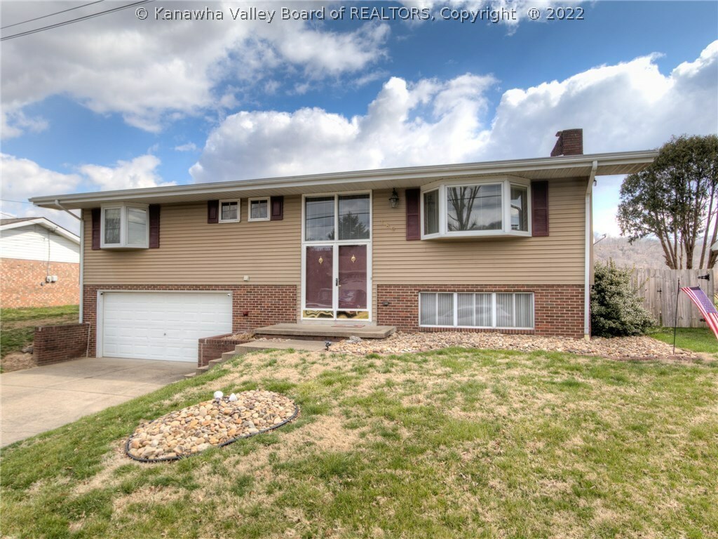 Property Photo: 189 Shawnee Estates WV 25213