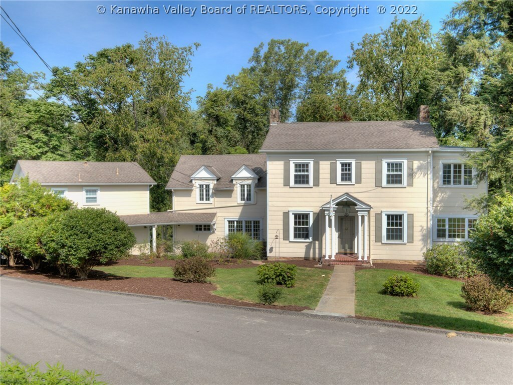 Property Photo: 1405 Ravinia Road WV 25314